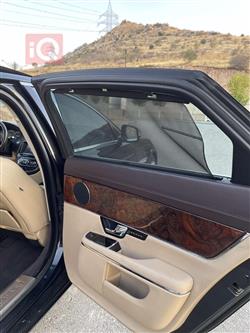 جاكوار XJ